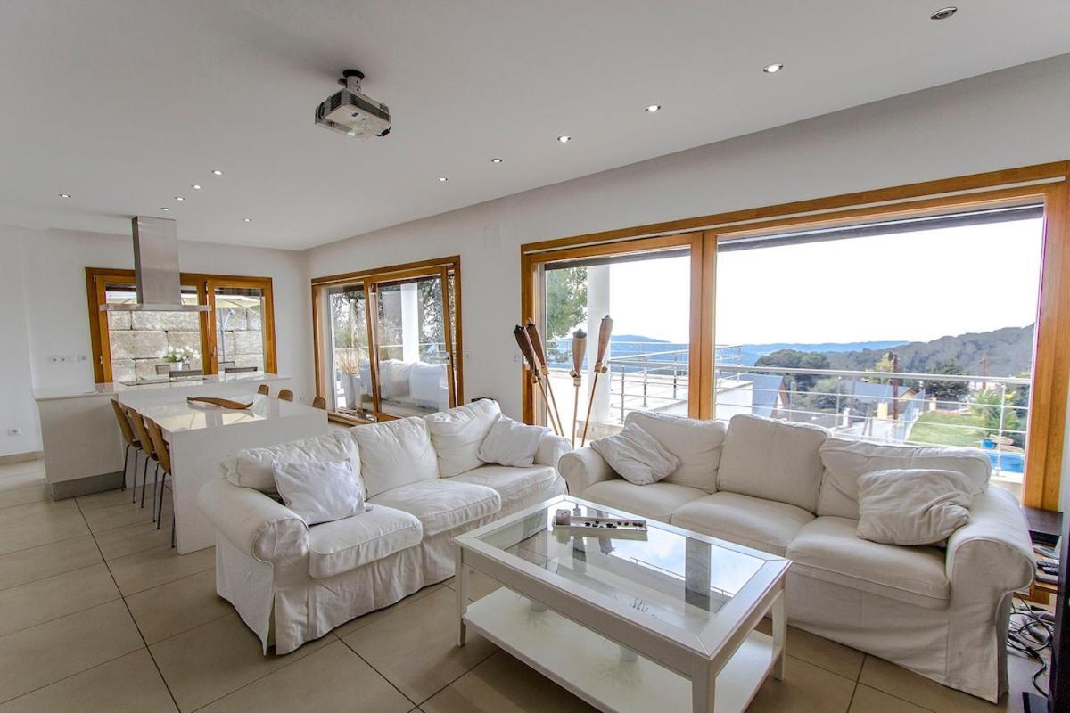 Catalunya Casas Modern Magnificence , Only A Few Km To The Beach! Sant Cebria de Vallalta Luaran gambar